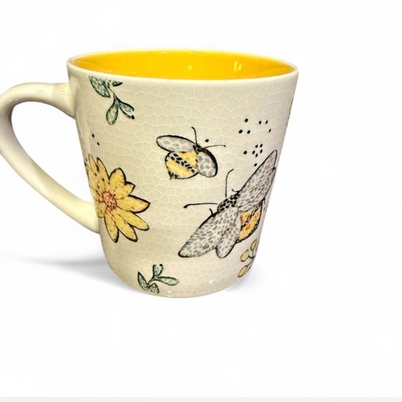 Large Souls and Sunshine Butterfly Garden Mug with Yellow Interior - Picture 2 of 5